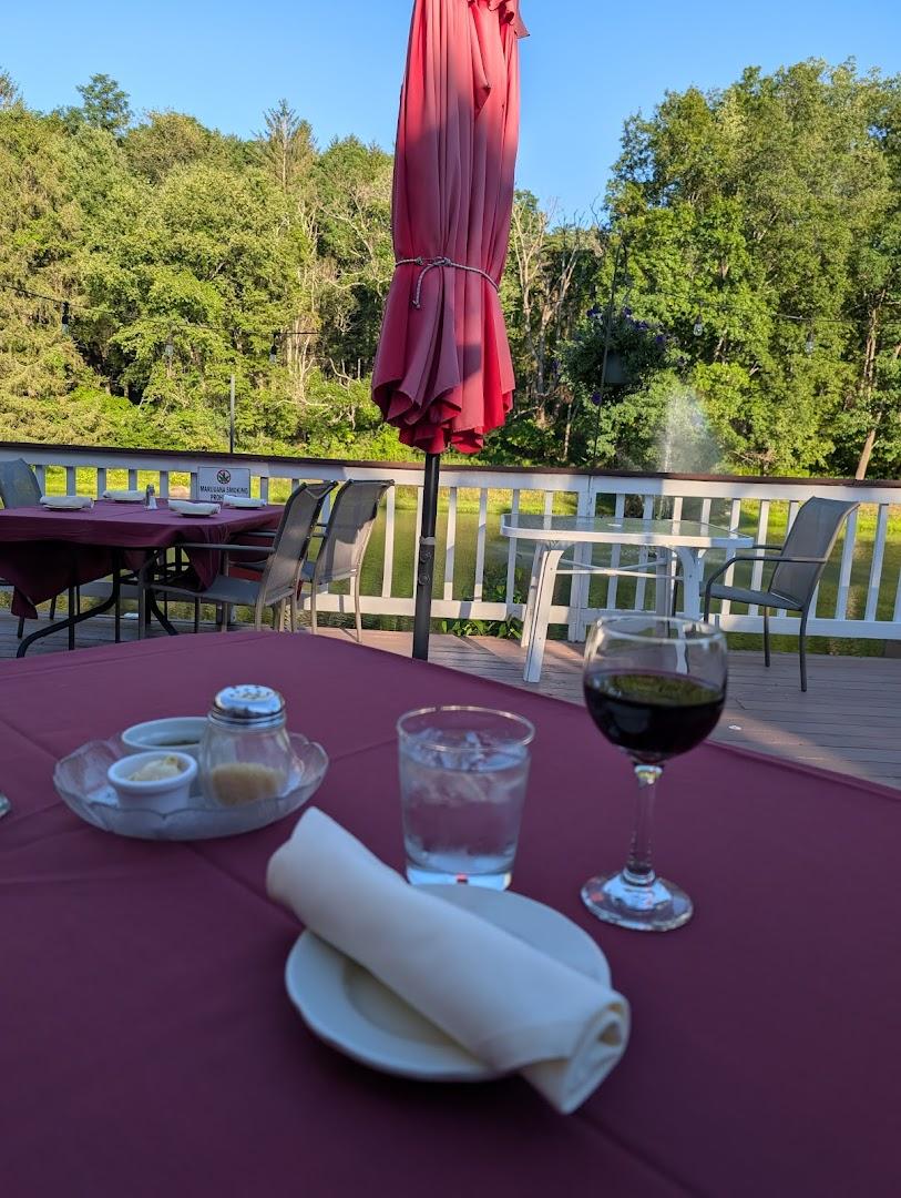 Vince Anna's Restaurant (Reservations Required)